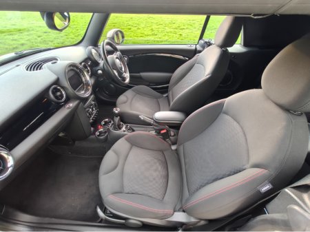 2015 MINI Convertible ZM32 2DR ONE €11,950 thumbnail