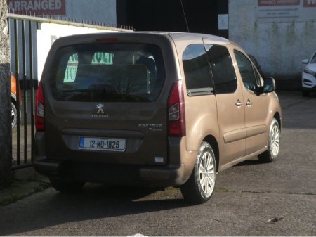 2012 Peugeot Partner TEPEE 1.6 HDI S 92BHP 5 5SEATS 5DR 92 SEATS €6,950 thumbnail
