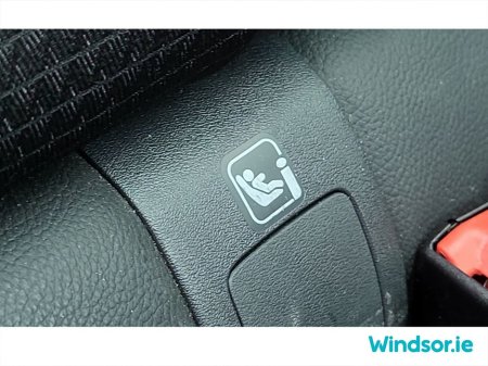 2025 Nissan Qashqai ePOWER QASHQAI SV PREMIUM €40,495 thumbnail