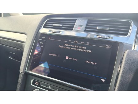 2017 Volkswagen Golf - thumbnail 26