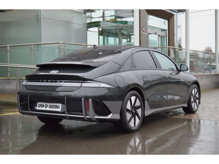 2025 Hyundai Ioniq 6 Ioniq 6 Signature 77kWH €37,995 thumbnail