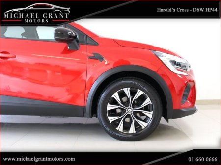 2023 Renault Captur - thumbnail 9