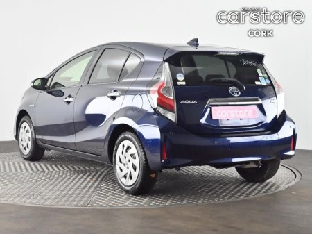 2019 Toyota Aqua - thumbnail 3