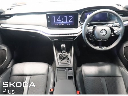 2023 Skoda Octavia - thumbnail 2