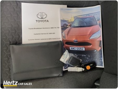 2023 Toyota Yaris Cross DESIGN HEV 1.5 Petrol Automatic €25,895 thumbnail