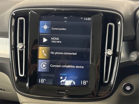 2020 Volvo XC40 - thumbnail 17