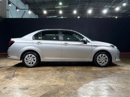 2020 Toyota Corolla - thumbnail 2