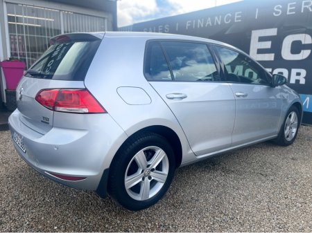 2013 Volkswagen Golf - thumbnail 6