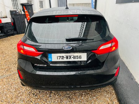 2017 Ford Fiesta 1.1L 70 PS Zetec €9,950 thumbnail