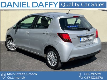 2015 Toyota Yaris - photo 3