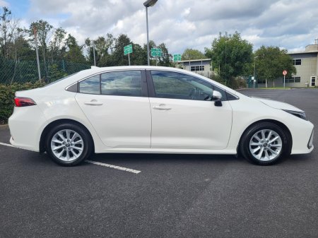 2022 Toyota Corolla  €22,999