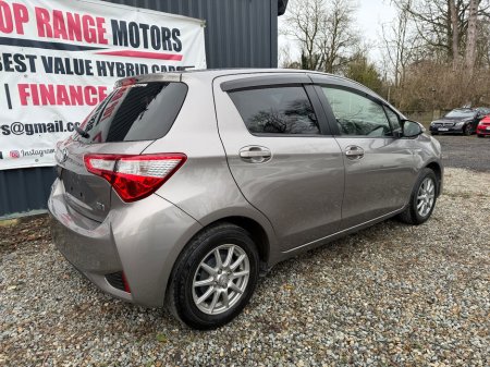 2017 Toyota Vitz Hybrid Luna €10,999