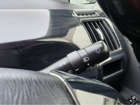 2014 Toyota Prius Alpha (7 Seater) - SELF CHARGING HYBRID -ALLOYS - REVERSE CAMERA - SIMI DEALER - LOW ROAD TAX BAND €14,450 thumbnail