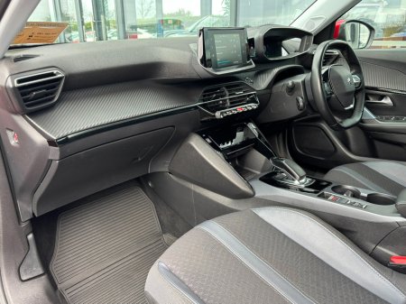 2021 Peugeot 2008 - thumbnail 6