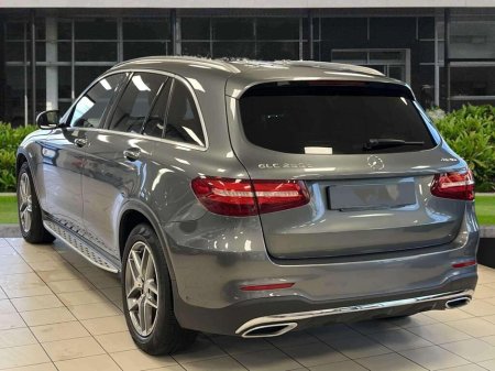 2017 Mercedes-Benz GLC Class 220 D 4MATIC AMG LINE SUNROOF €28,950 thumbnail