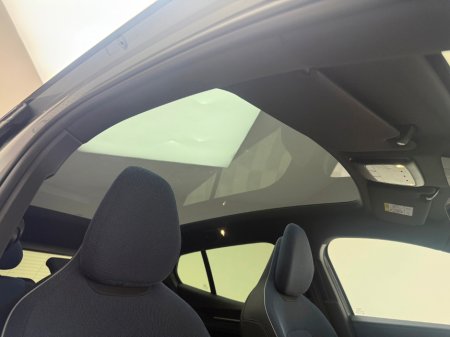2024 Volvo EX30 ULTRA 69KWH *PAN ROOF* €35,990 thumbnail
