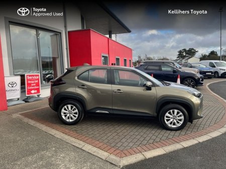 2022 Toyota Yaris Cross Hybrid Luna €26,500 thumbnail