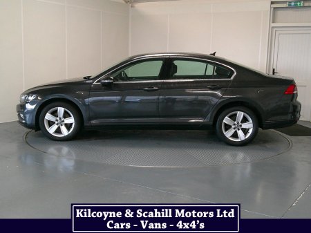 2020 Volkswagen Passat - thumbnail 4