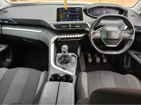 2018 Peugeot 3008 ACTIVE 1.2 130 4DR €10,950 thumbnail