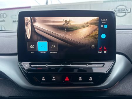 2023 Volkswagen ID.4 PRO 128 KW LIFE DX 77KWH 174BHP 5 €25,800 thumbnail