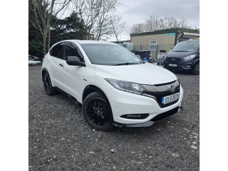 2017 Honda Vezel - photo 2