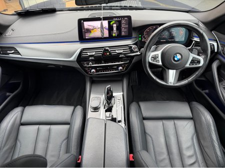 2020 BMW 5 Series - thumbnail 18