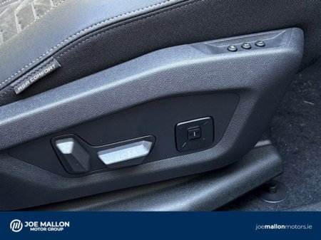 2026 Peugeot 3008 E GT EXCLUSIVE €53,195 thumbnail