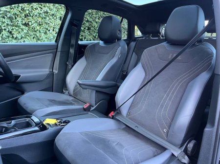 2023 Volkswagen ID.5 - thumbnail 7