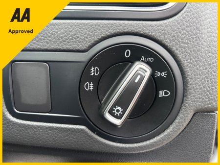 2017 Volkswagen Polo 1.2TSI 5DR AUTO FULLY LOADED WITH SPEC €12,950 thumbnail