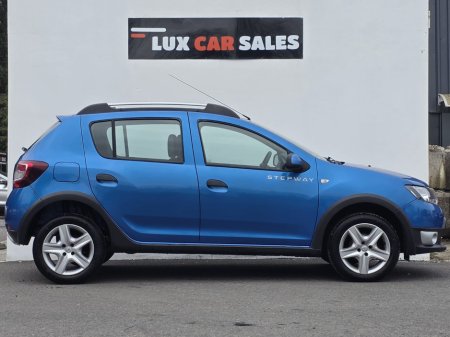 2015 Dacia Sandero Stepway - thumbnail 3
