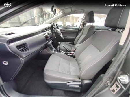 2015 Toyota Corolla COROLLA 1.4D4D AURA €9,950 thumbnail