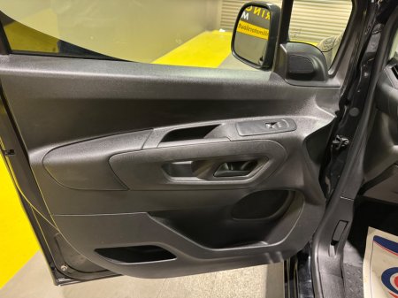 2021 Citroen Berlingo - thumbnail 27