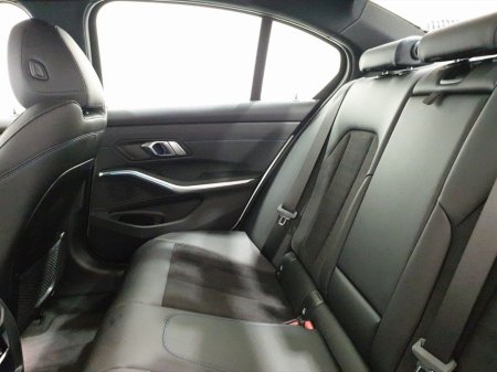 2023 BMW 3 Series - thumbnail 22