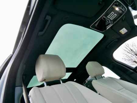 2022 Land Rover Range Rover Velar - thumbnail 24