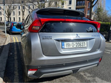 2019 Mitsubishi Eclipse Cross - thumbnail 9