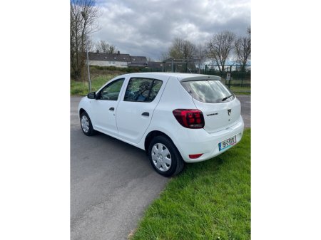 2019 Dacia Sandero - thumbnail 5