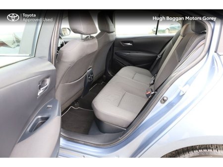 2021 Toyota Corolla HYB LUNA SALOON 4DR AUTO HYBRID €21,950 thumbnail