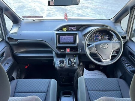 2018 Toyota Noah  €21,950 thumbnail