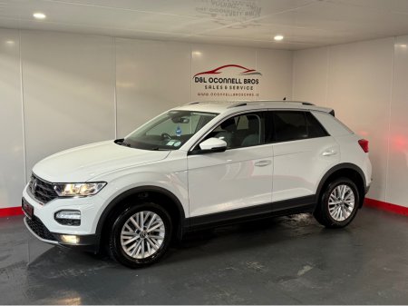 2021 Volkswagen T-Roc DESIGN 1.0 TSI 110HP 5DR thumbnail