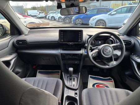 2022 Toyota Yaris Cross - thumbnail 7