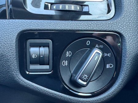 2014 Volkswagen Golf - thumbnail 22