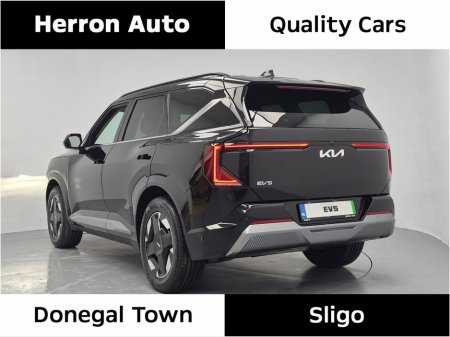 2026 Kia EV5 - view 4