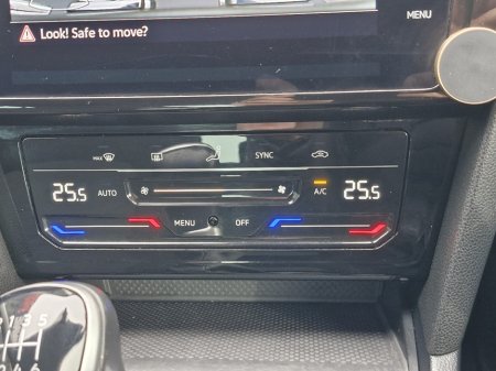 2022 Volkswagen Passat - thumbnail 20