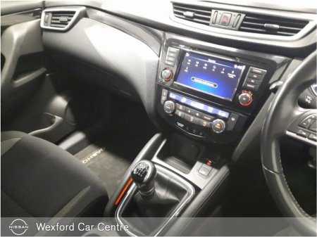 2019 Nissan Qashqai 1.5 SV SS €24,395 thumbnail