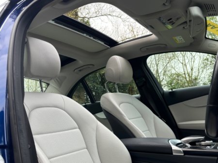 2017 Mercedes-Benz C Class - thumbnail 9