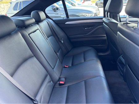 2016 BMW 5 Series - thumbnail 17
