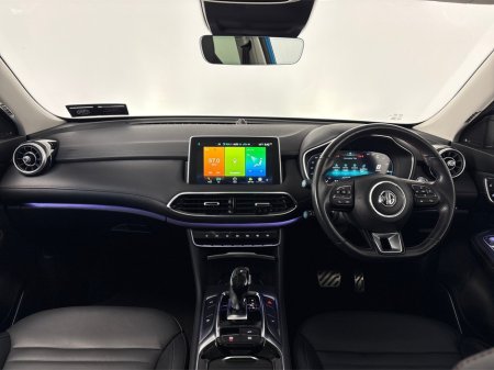 2023 MG HS EXCLUSIVE PHEV AUTO**PANORAMIC ROOF**DIGITAL DASH**TOUCH SCREEN APPLE CAR PLAY**MULTIFUNCTIONAL STEERING WHEEL**HEATED LEATHER SEATS**ELECTRIC SEATS**ELECTRIC FOLDING MIRRORS**ELECTRIC TAILGATE** €27,995 thumbnail