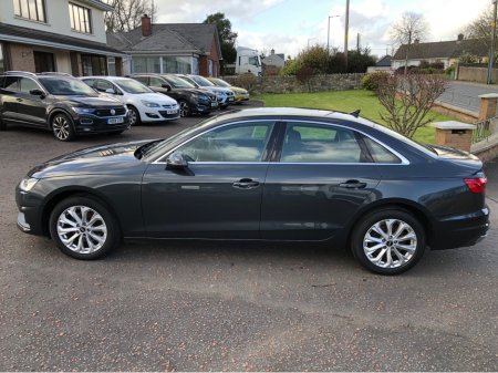 2021 Audi A4 - thumbnail 4