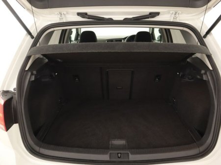 2016 Volkswagen Golf - thumbnail 15