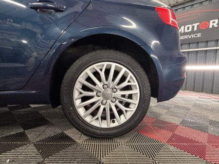 2018 Audi A3 1.6TDI 116 S-Tronic SE €13,950 thumbnail